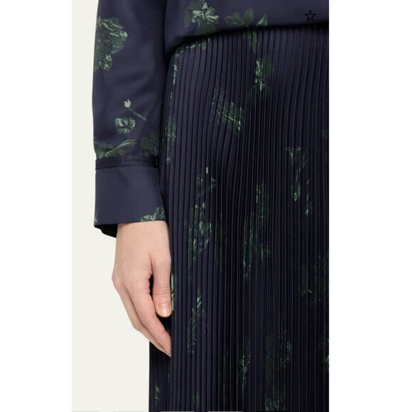 Gabriela Hearst Eames Silk Pleated Skirt in Dark Navy Emerald Green IT 38 US 2 - Picture 5 of 8